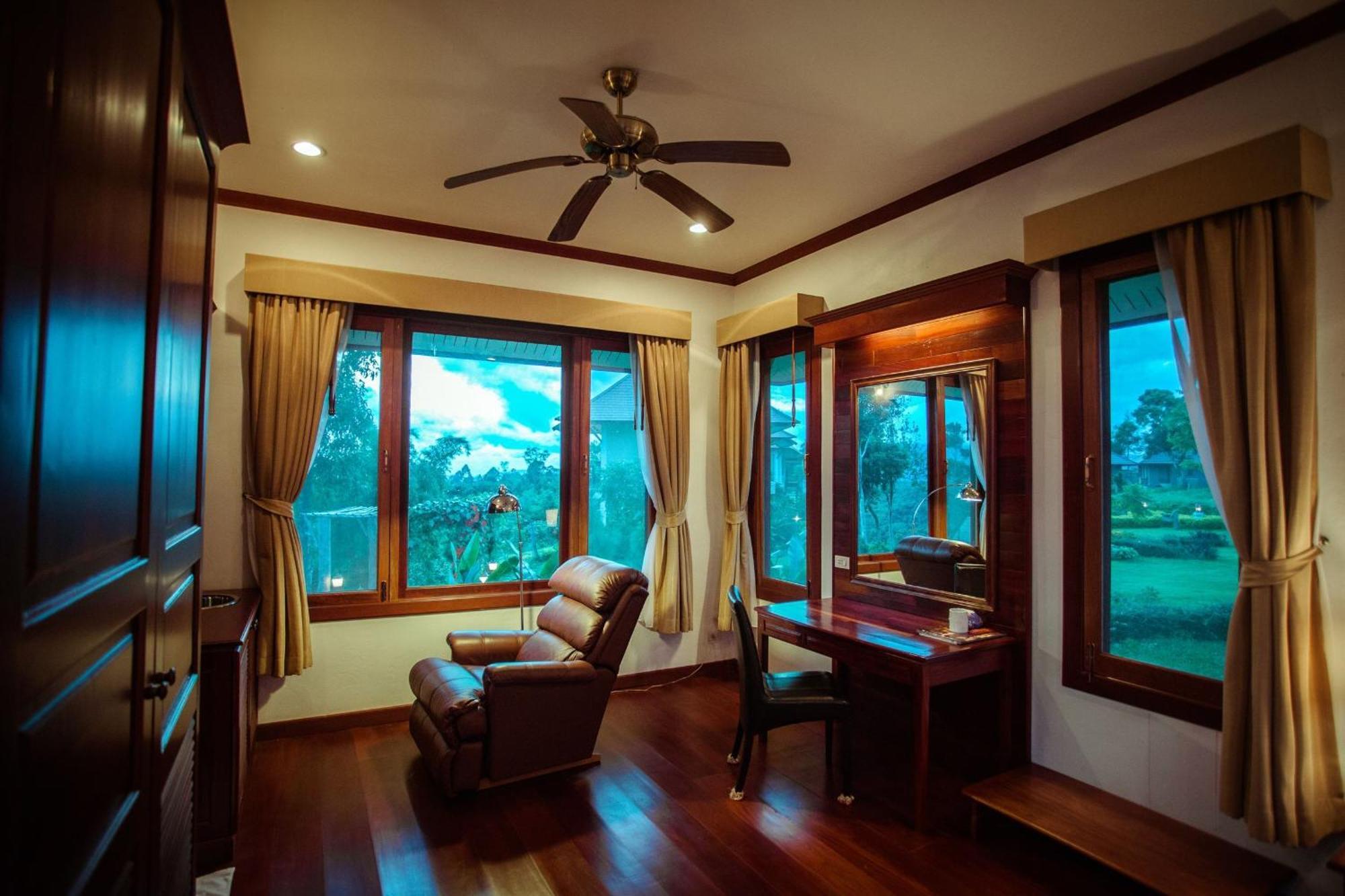 สบายดี วัลเล่ย์ Hotel Ban Gnik ภายนอก รูปภาพ