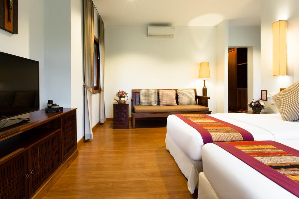สบายดี วัลเล่ย์ Hotel Ban Gnik ภายนอก รูปภาพ