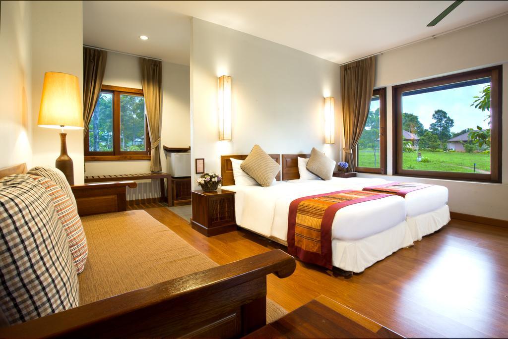 สบายดี วัลเล่ย์ Hotel Ban Gnik ภายนอก รูปภาพ