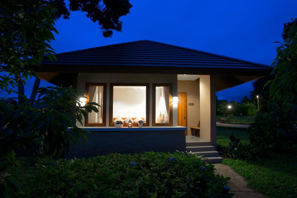 สบายดี วัลเล่ย์ Hotel Ban Gnik ภายนอก รูปภาพ